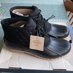 NEW $65 St. John's Bay Black women's Denton classic duck rain boots - Size 9